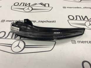 Повторитель правый зеркало на Mercedes w213 черный Повторитель правый зеркало на Mercedes w213 черный